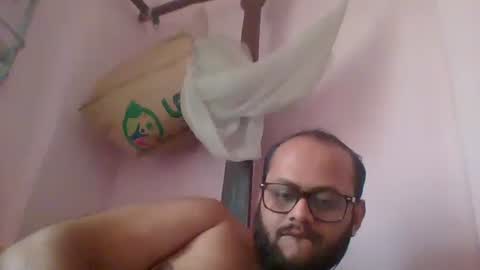 Snapshot of pennyworth21 chatting on February 24, 4:16 am albert online show from February 24, 4:16 am