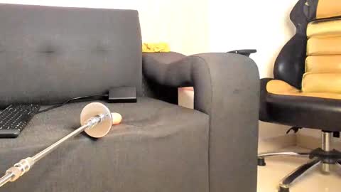   online show from February 13, 6:30 am