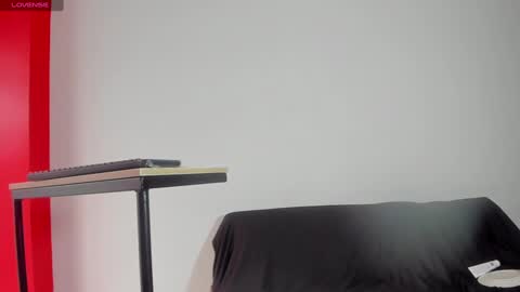 Snapshot of pepe_joness chatting on January 10, 12:26 pm Pepe jones online show from January 10, 12:26 pm