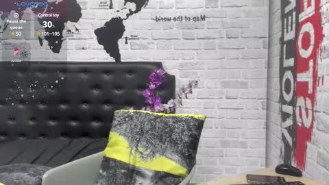 Snapshot of pepe_joness chatting on February 22, 1:24 pm Pepe jones online show from February 22, 1:24 pm