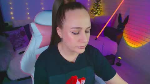 Dia  online show from January 17, 10:24 pm