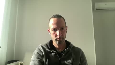 Snapshot of peppinslosqualo chatting on December 21, 10:39 am peppinslosqualo online show from December 21, 10:39 am