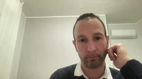 Snapshot of peppinslosqualo chatting on January 4, 1:31 am peppinslosqualo online show from January 4, 1:31 am