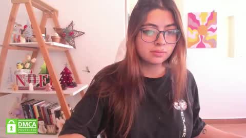 Sarah Ana Banana online show from November 27, 7:27 pm