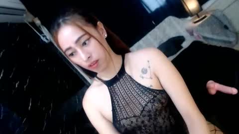 Sweet Gwen online show from December 5, 7:06 am