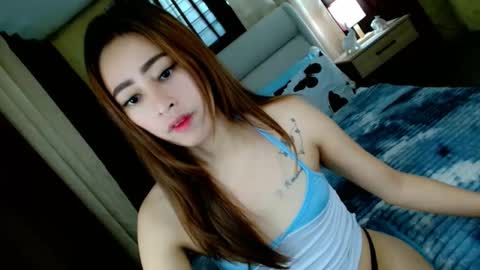 Sweet Gwen online show from March 19, 6:39 am