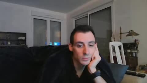 Snapshot of perfectfrench chatting on January 19, 1:43 am perfectboyfr online show from January 19, 1:43 am