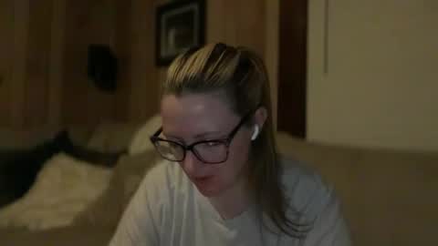 Nelly online show from September 17, 3:41 am