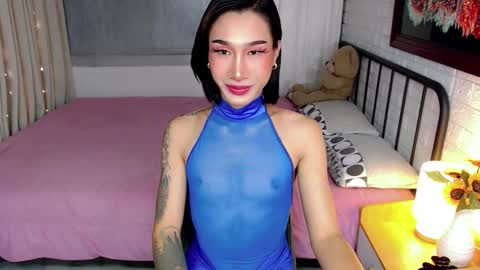 Snapshot of perfectstranger_ chatting on December 13, 8:47 pm Chloe online show from December 13, 8:47 pm