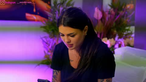 Snapshot of perfectt33n chatting on November 3, 4:08 pm Dee online show from November 3, 4:08 pm