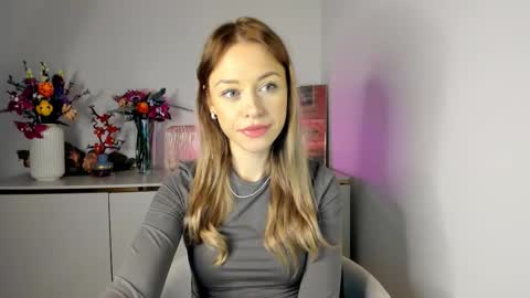 Snapshot of perfectxcindy chatting on February 18, 6:31 am Cindy online show from February 18, 6:31 am