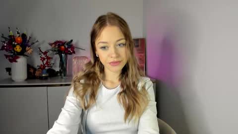 Snapshot of perfectxcindy chatting on February 19, 6:31 am Cindy online show from February 19, 6:31 am