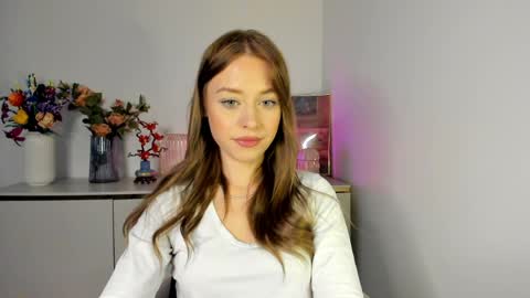 Cindy online show from April 17, 5:32 am