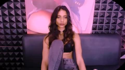 satins seduction online show from December 5, 8:44 am