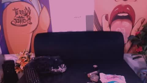 satins seduction online show from January 7, 9:50 am