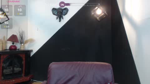  online show from January 10, 11:50 pm
