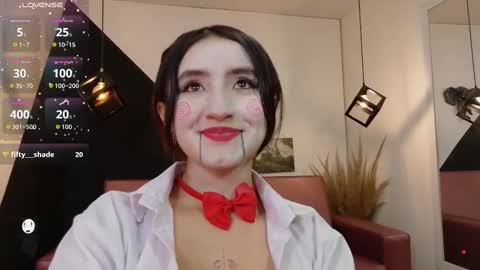   online show from October 3, 7:11 pm