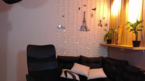 Snapshot of perla_st chatting on February 26, 5:39 pm Perla online show from February 26, 5:39 pm
