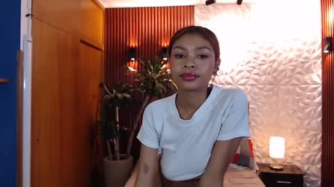 Snapshot of perla_st chatting on March 12, 6:22 pm Perla online show from March 12, 6:22 pm
