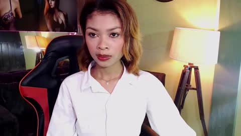 Snapshot of perla_st chatting on September 22, 6:32 pm Perla online show from September 22, 6:32 pm