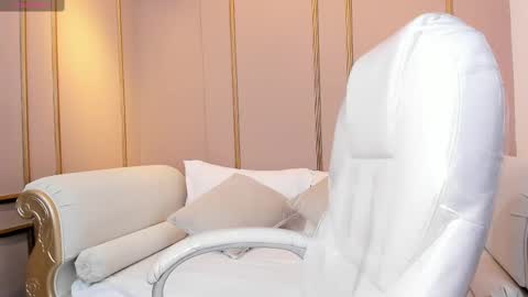 PerlaPreciosa online show from October 18, 4:04 am