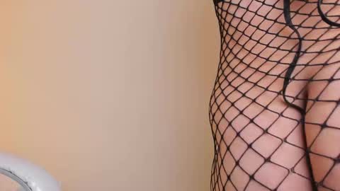 PerlaPreciosa online show from March 21, 8:19 am