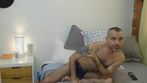 perrosoxxx online show from January 15, 7:34 pm