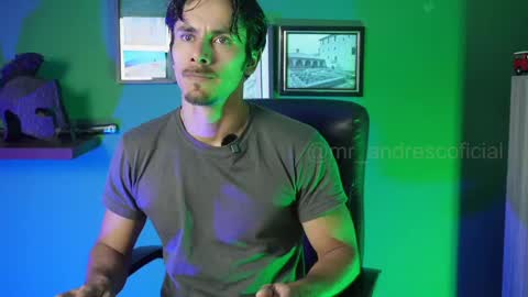 andres    online show from February 19, 7:54 pm