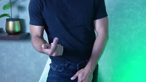 Snapshot of perseoo_88 chatting on April 22, 8:43 pm andres online show from April 22, 8:43 pm