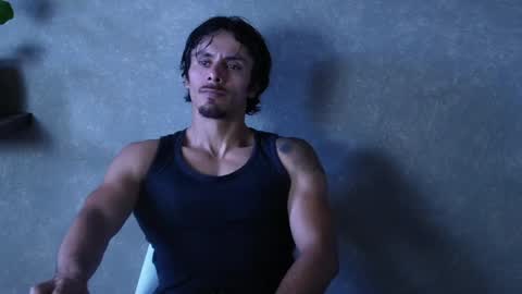 Snapshot of perseoo_88 chatting on May 5, 8:17 pm andres online show from May 5, 8:17 pm