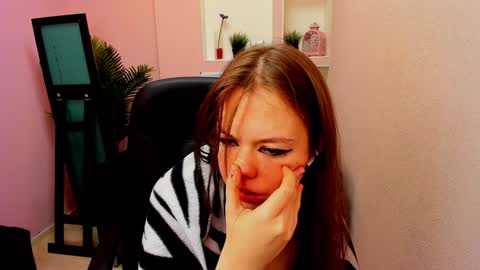 horror flying on the wings of the night.... online show from December 21, 6:34 pm