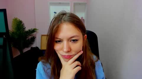 Snapshot of persinaky chatting on October 7, 9:01 pm horror flying on the wings of the night.... online show from October 7, 9:01 pm