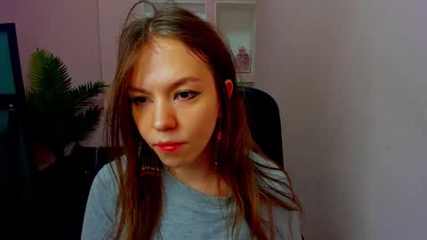 Snapshot of persinaky chatting on October 19, 10:16 am horror flying on the wings of the night.... online show from October 19, 10:16 am