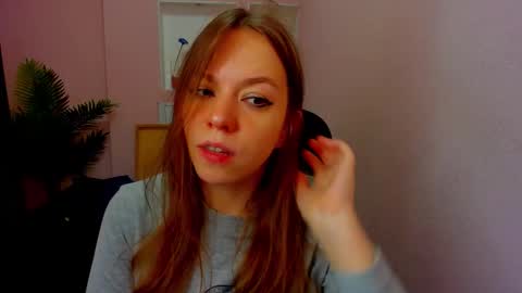 Snapshot of persinaky chatting on October 20, 8:20 pm horror flying on the wings of the night.... online show from October 20, 8:20 pm