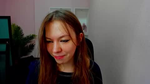 Snapshot of persinaky chatting on November 22, 10:36 am horror flying on the wings of the night.... online show from November 22, 10:36 am