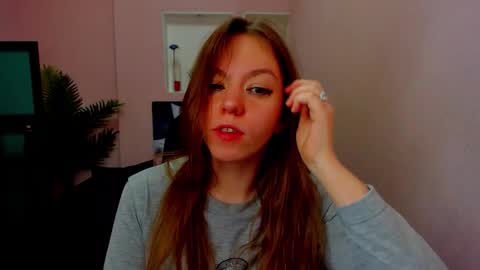 Snapshot of persinaky chatting on November 24, 4:45 am horror flying on the wings of the night.... online show from November 24, 4:45 am