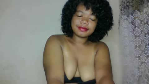 Snapshot of perversah chatting on February 16, 1:02 am Perversah online show from February 16, 1:02 am