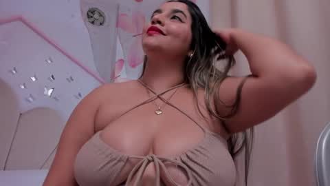 LAURA  online show from February 8, 2:16 pm