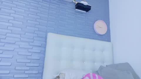 Snapshot of pervert_shydoll chatting on May 27, 3:14 am pervert_shydoll online show from May 27, 3:14 am