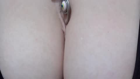 Snapshot of pervertt_nicole chatting on November 20, 3:01 pm Nicole online show from November 20, 3:01 pm