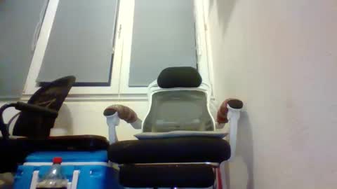 peshtic20 online show from November 10, 4:33 am