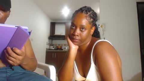 Snapshot of petarda333 chatting on February 19, 1:34 am kamila online show from February 19, 1:34 am