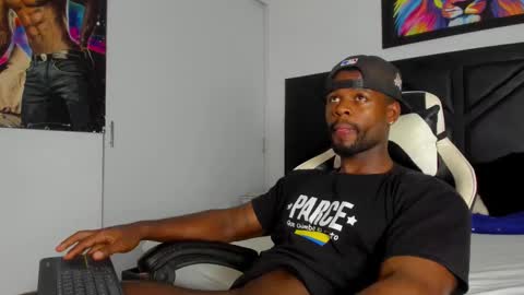 PeterColeman online show from February 3, 2:53 am