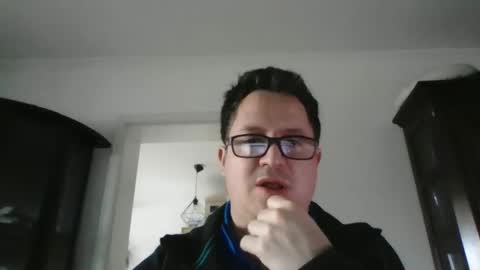 Snapshot of peter_s1275 chatting on January 8, 11:43 am Peter online show from January 8, 11:43 am