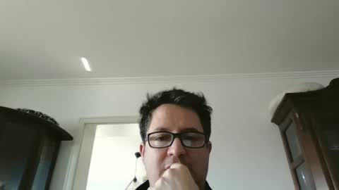 Snapshot of peter_s1275 chatting on January 21, 10:41 am Peter online show from January 21, 10:41 am