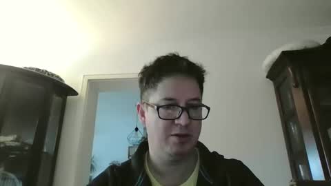 Snapshot of peter_s1275 chatting on February 6, 10:15 am Peter online show from February 6, 10:15 am