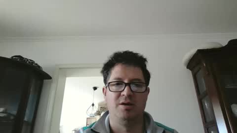 Snapshot of peter_s1275 chatting on March 5, 11:17 am Peter online show from March 5, 11:17 am