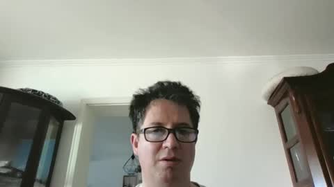 Snapshot of peter_s1275 chatting on March 6, 3:13 pm Peter online show from March 6, 3:13 pm