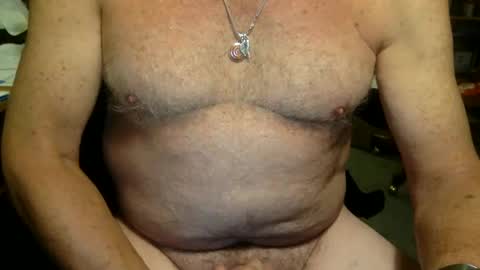 Snapshot of peterbartxxx chatting on September 9, 11:21 am peterbartxxx online show from September 9, 11:21 am
