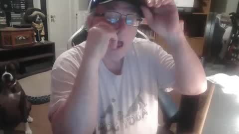 peterinohio57 online show from February 24, 12:41 am